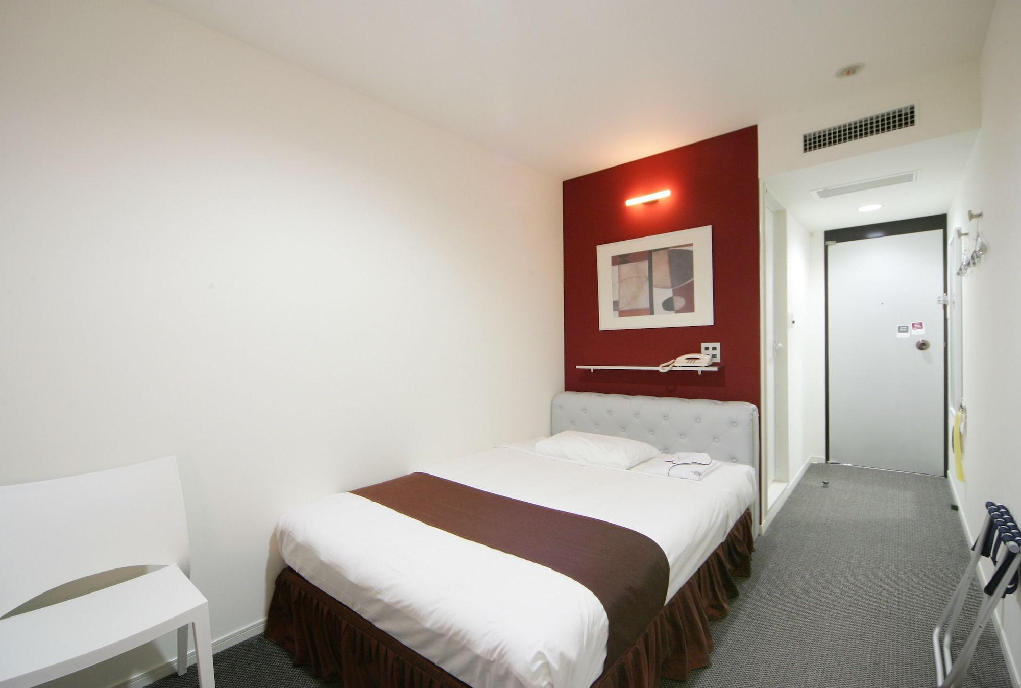 Kokusai Hotel ימאגוצ'י מראה חיצוני תמונה