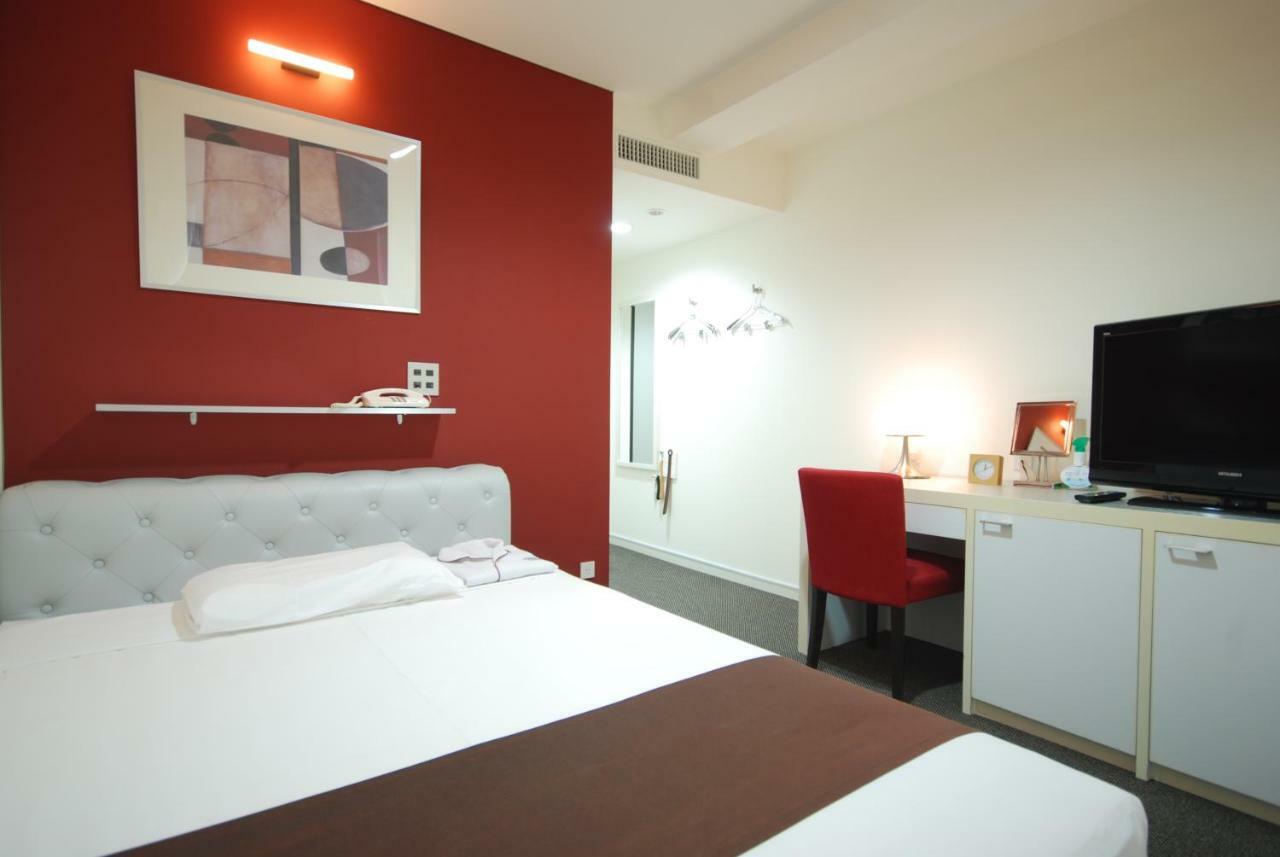 Kokusai Hotel ימאגוצ'י מראה חיצוני תמונה